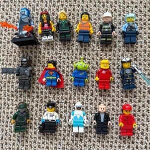 LEGO Mini Figures Set Superman Police Astronaut 16 Mini Figure Characters